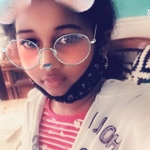 Meet your Posher, Arisleyda